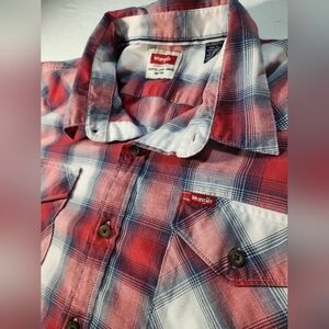 Wrangler Men’s 2XL Plaid Red/White/Blue Button-Down Long Sleeve Shirt